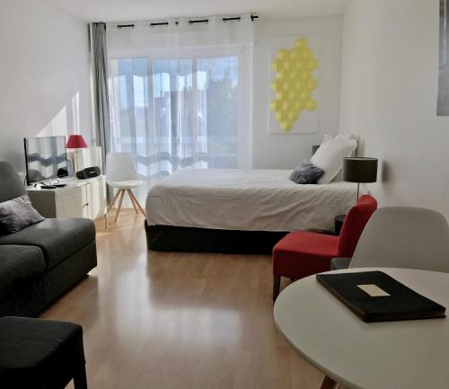 Appartement Lenoir : Chambres d'hotes/B&B proche du 11e Arrondissement de Paris