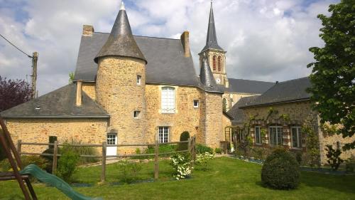 Manoir de la Grand'Cour : Chambres d'hotes/B&B proche de Martigné-sur-Mayenne