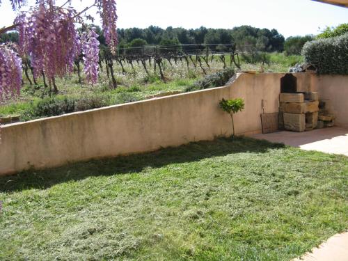 Chambre d'hôtes Les Vignes : Hebergement proche de Saint-Pons-de-Mauchiens