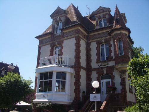 La Maison d'Emilie : Hotel proche de Douville-en-Auge