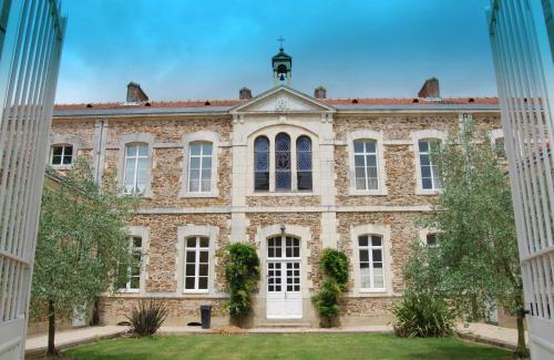 La Maison D'Olivier : Chambres d'hotes/B&B proche de Saint-Georges-de-Montaigu