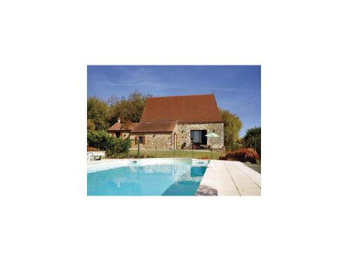 Holiday home Carves L-616 : Hebergement proche de Marnac