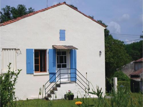 Holiday home Dampierre sur Boutonne QR-1523 : Hebergement proche de Saint-Martial