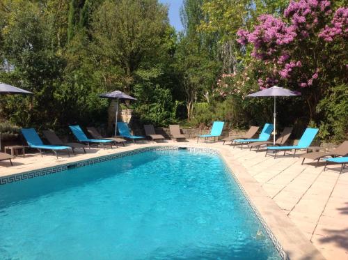 Hostellerie Le Blason de Provence : Hotel proche de Monteux