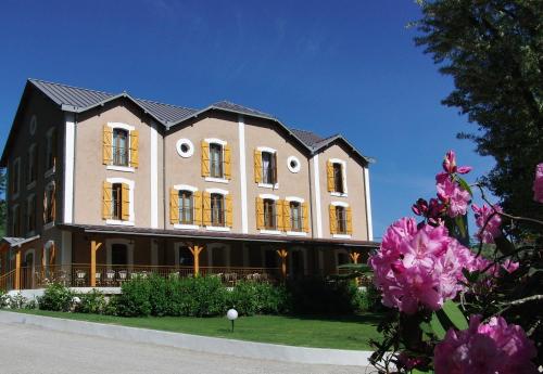 Hotel du Parc : Hotel proche de Saint-Santin-de-Maurs