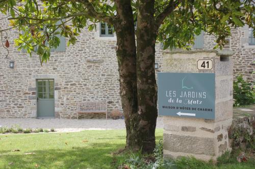les jardins de la Matz : Chambres d'hotes/B&B proche de Langrolay-sur-Rance
