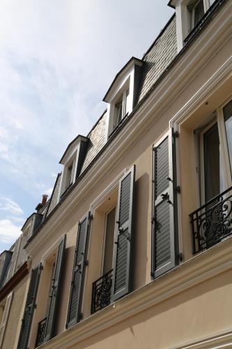 Le clos de l'olivier : Chambres d'hotes/B&B proche du 15e Arrondissement de Paris
