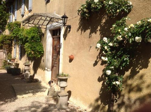 La Raillere : Chambres d'hotes/B&B proche de Roquebrune