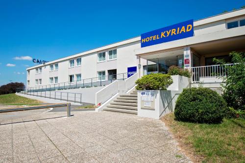 Kyriad Nemours : Hotel proche de Courtemaux