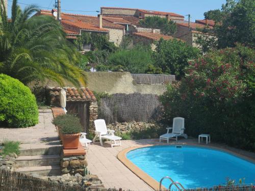 Ferienhaus mit Pool Tordères 100S : Hebergement proche de Saint-Michel-de-Llotes