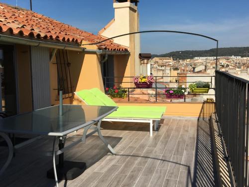 La Terrasse : Appartement proche d'Aix-en-Provence