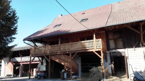 Chez Marguerite Gîte à la ferme : Appartement proche de Bischwihr