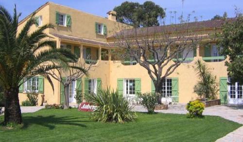Auberge les Oliviers : Hotel proche d'Olmo
