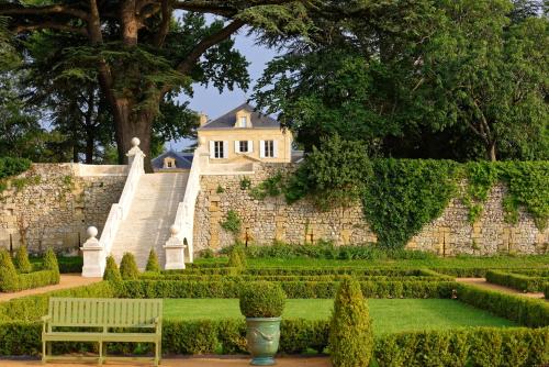 Château Renon : Chambres d'hotes/B&B proche de Laroque