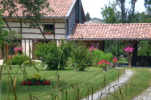 La maison du bûcheron : Chambres d'hotes/B&B proche de Savigny-sur-Aisne