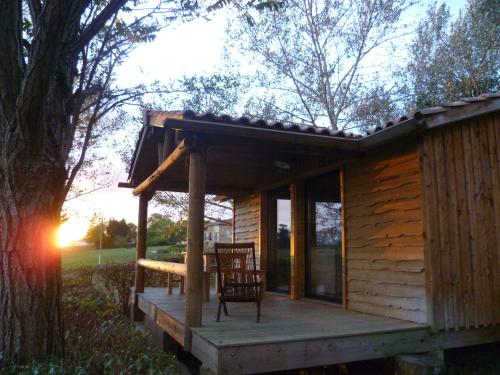 Camping Pré-Fixe : Hebergement proche de Rieucazé