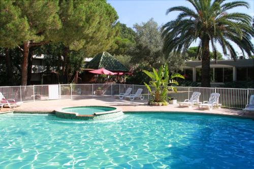 Campanile Cannes Ouest - Mandelieu : Hotel proche de Mandelieu-la-Napoule
