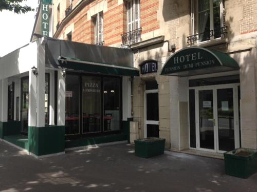 Le Grand Albert 1er : Hotel proche d'Ivry-sur-Seine