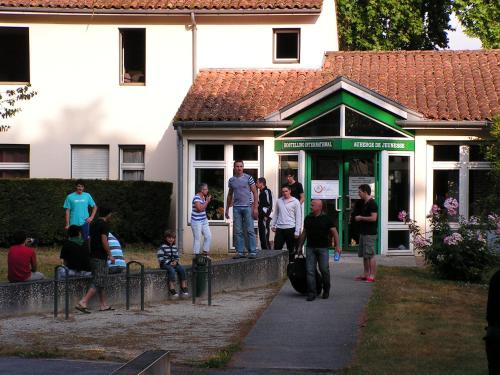 Auberge de Jeunesse de Saintes : Auberge de jeunesse proche de Saint-Georges-des-Coteaux