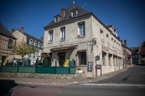 Le Sauvage : Hotel proche de Montcresson