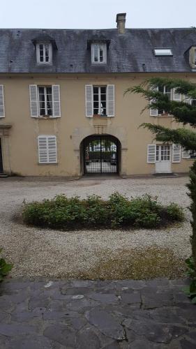 Charme F3 : Appartement proche de Saint-Loup-Hors