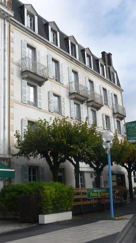 hotel de la poste et europe : Hotel proche de Prondines