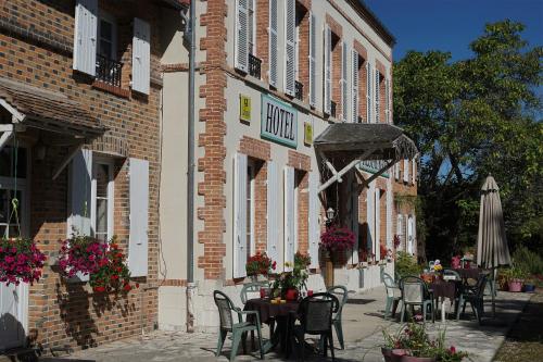 Hôtel Restaurant La Sauldraie : Hotel proche de Ménétréol-sur-Sauldre