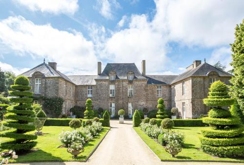Château de La Ballue - Les Collectionneurs : Hotel proche de Saint-Brice-en-Coglès