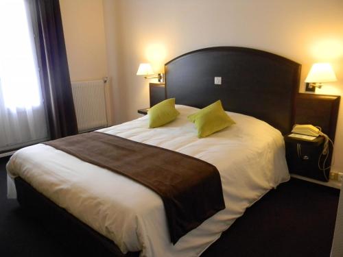 Brit Hotel Cahors - Le France : Hotel proche de Laroque-des-Arcs