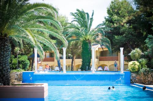 Bel appartement avec piscine et tennis : Appartement proche de Canet-en-Roussillon