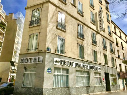 Petit Palace Hôtel : Hotel proche du 14e Arrondissement de Paris