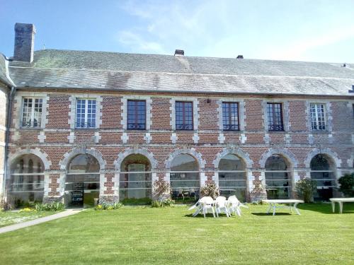 Domaine De Sery : Hebergement proche de Grébault-Mesnil