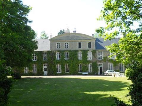 Manoir Saint Hubert : Chambres d'hotes/B&B proche de Rucqueville