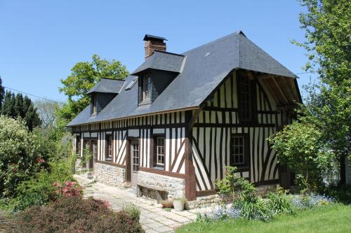La Maison de Rosalie : Hebergement proche de Vieux-Bourg