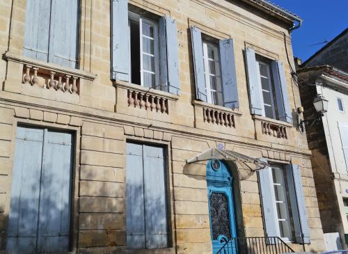 Maison de Maître Elegia : Hebergement proche de Civrac-sur-Dordogne
