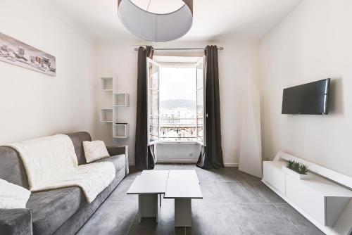 Appartement TASSIGNY - Superbe 3 pieces pour 6 personnes a 2min du centre de Cannes et des plages!
