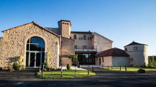 Gîte Chez Simone Castel d'Alzac : Hebergement proche de Le Clapier
