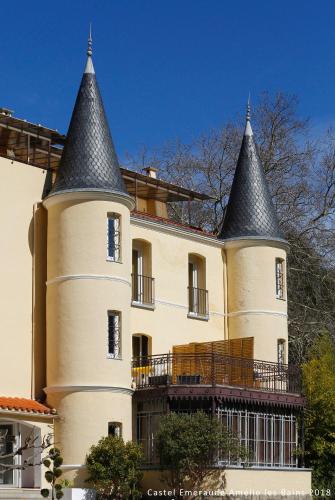 Appart'Hotel Castel Emeraude : Hebergement proche de Montbolo
