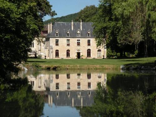 Abbaye de la Bussière : Hotel proche d'Arnay-le-Duc
