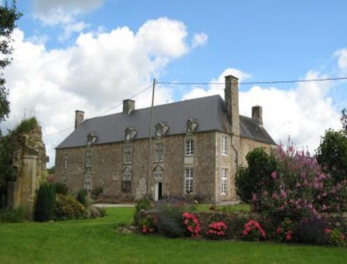 Chambre d'hôtes La Cour : Chambres d'hotes/B&B proche de Saint-Sauveur-le-Vicomte