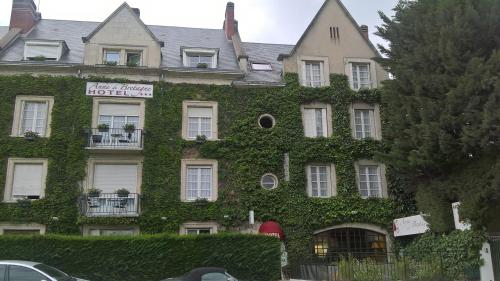 Hotel Anne De Bretagne : Hotel proche d'Averdon