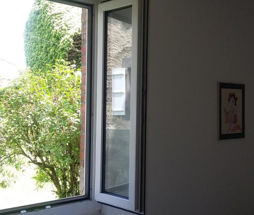 Merlines appartement T2 : Appartement proche de Puy-Saint-Gulmier