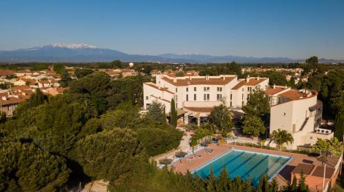 Vacanceole - Hotel & Spa Las Motas - St Cyprien : Hotel proche de Montescot