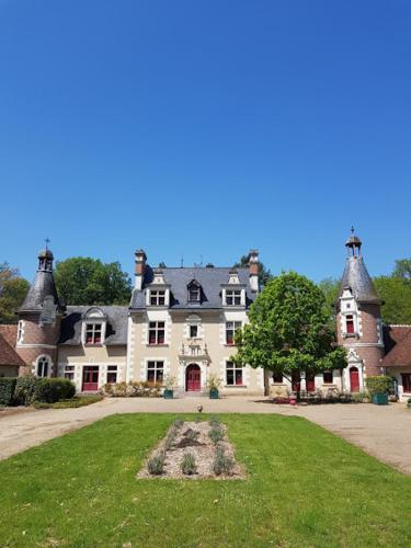 Château de Troussay Loire Valley : Chambres d'hotes/B&B proche de Bracieux