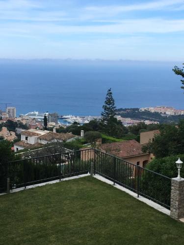 Villa Monte Carlo View : Chambres d'hotes/B&B proche de Blausasc