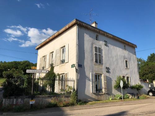 La Fourmi Home : Hebergement proche de Forcelles-Saint-Gorgon