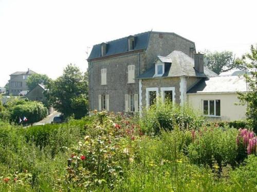 Villa La Gare : Appartement proche de Cricqueville-en-Bessin