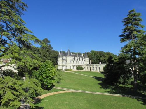 Château de la Barbelinière : Hebergement proche d'Availles-en-Châtellerault