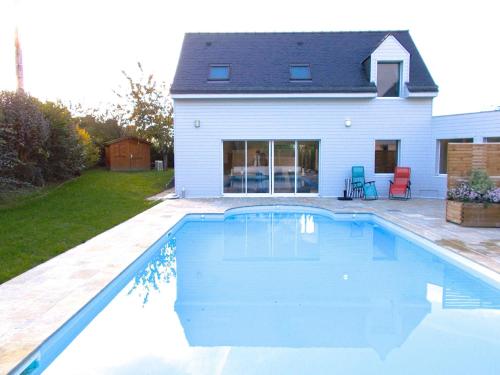 Maison avec piscine, Saint Jacut : Hebergement proche de Saint-Jacut-de-la-Mer