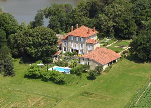 Chateau de Lahitte : Chambres d'hotes/B&B proche de Cahuzac-sur-Adour